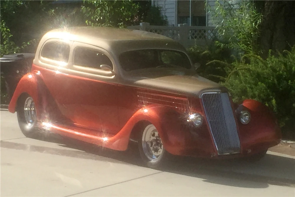 1935 Ford Model 48 & 68 - Image 5 of 5