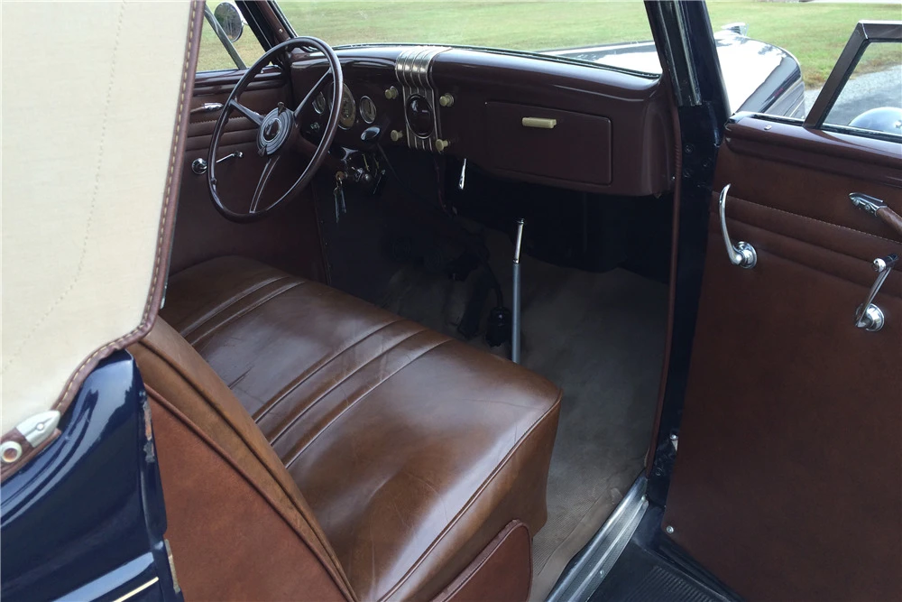 1935 Ford Model 48 & 68 - Image 4 of 5