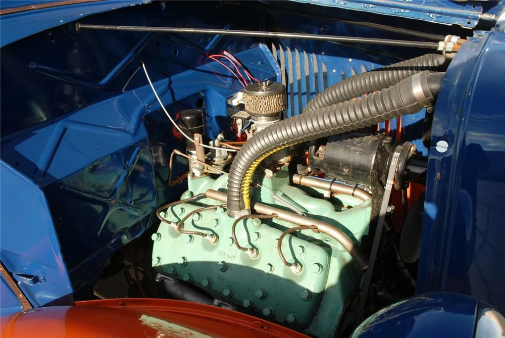 1935 Ford Model 48 & 68 - Image 2 of 4
