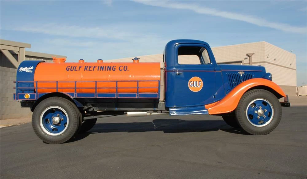 1935 Ford Model 48 & 68 - Image 4 of 4