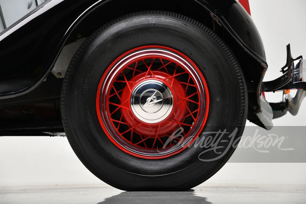 1935 Ford Model 18 & 40 - Image 13 of 31