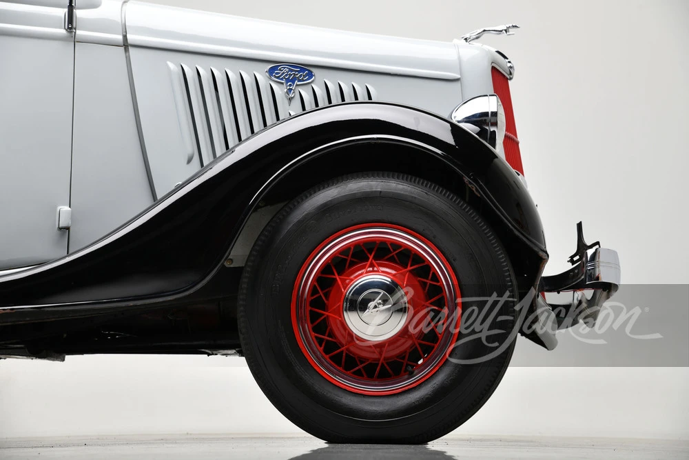 1935 Ford Model 18 & 40 - Image 20 of 31