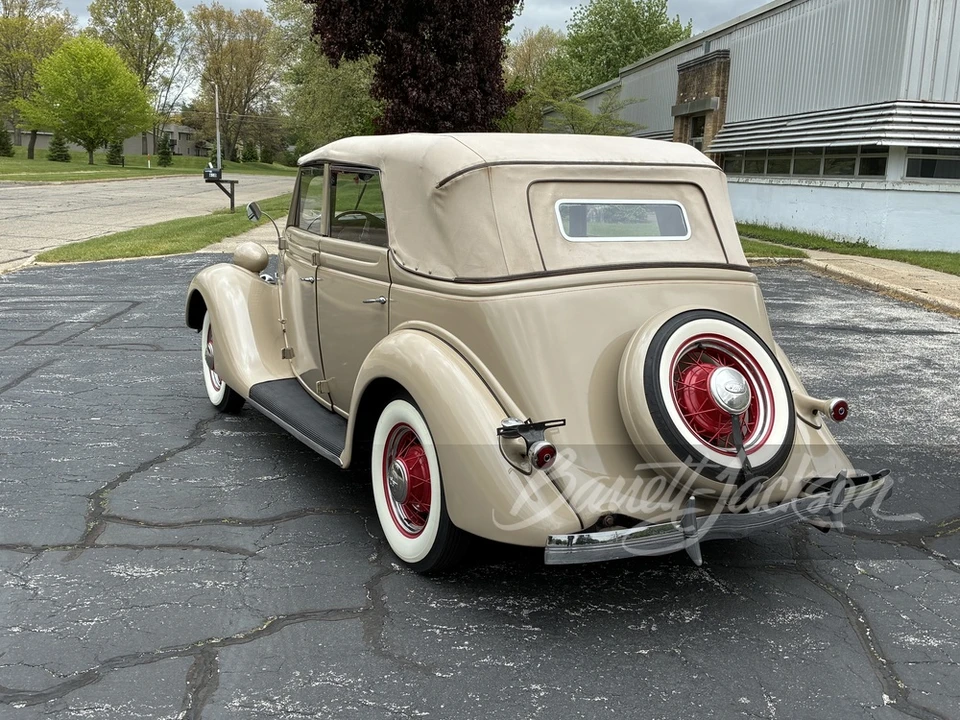 1935 Ford Model 48 & 68 - Image 19 of 25
