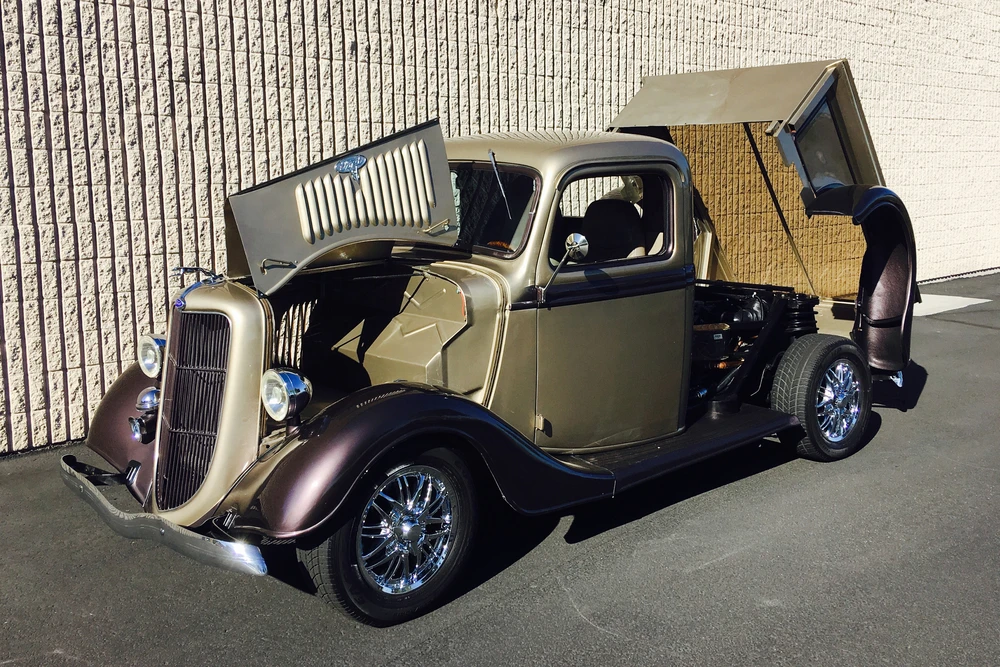 1935 Ford Model A Pickup & Model AA - Image 4 of 7