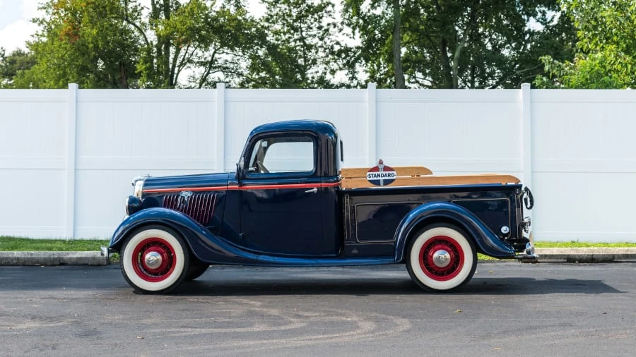 1935 Ford Model 48 & 68 - Image 8 of 20