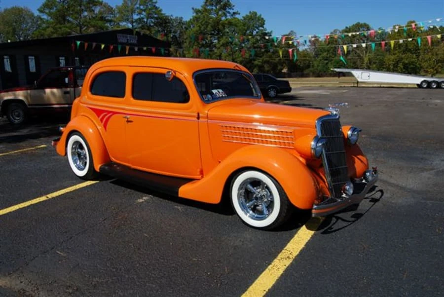 1935 Ford Model 48 & 68 - Image 8 of 8