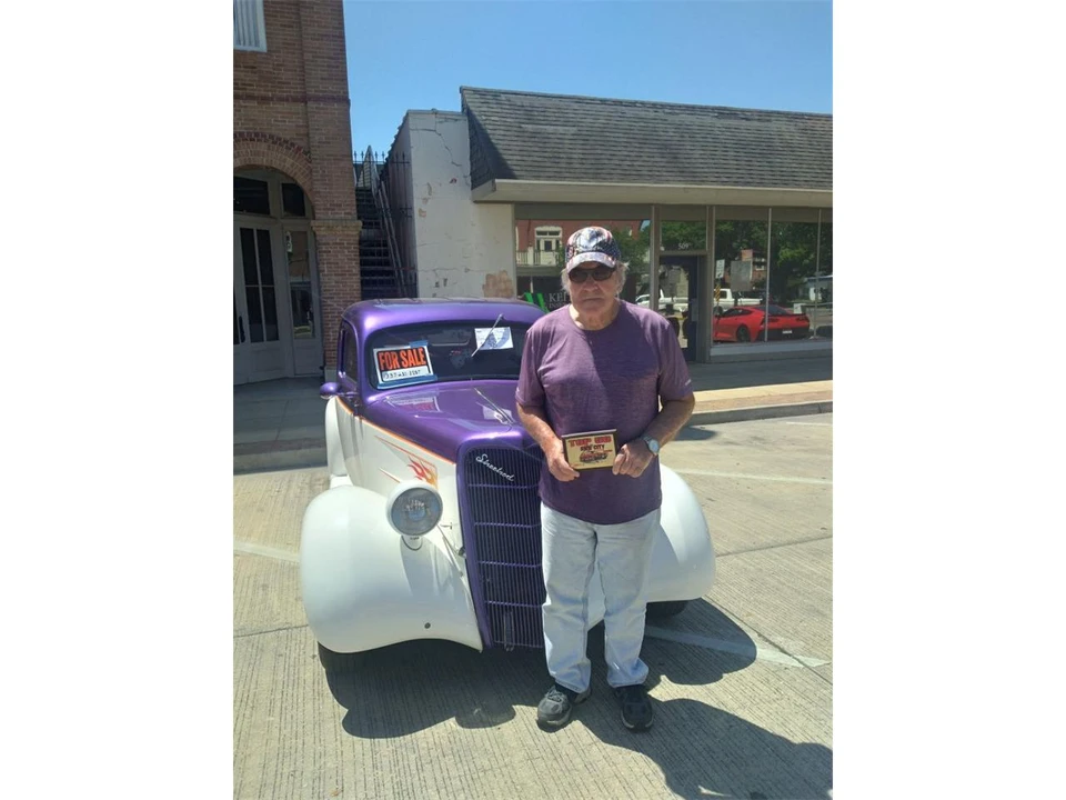 1935 Ford Model 48 & 68 - Image 16 of 23