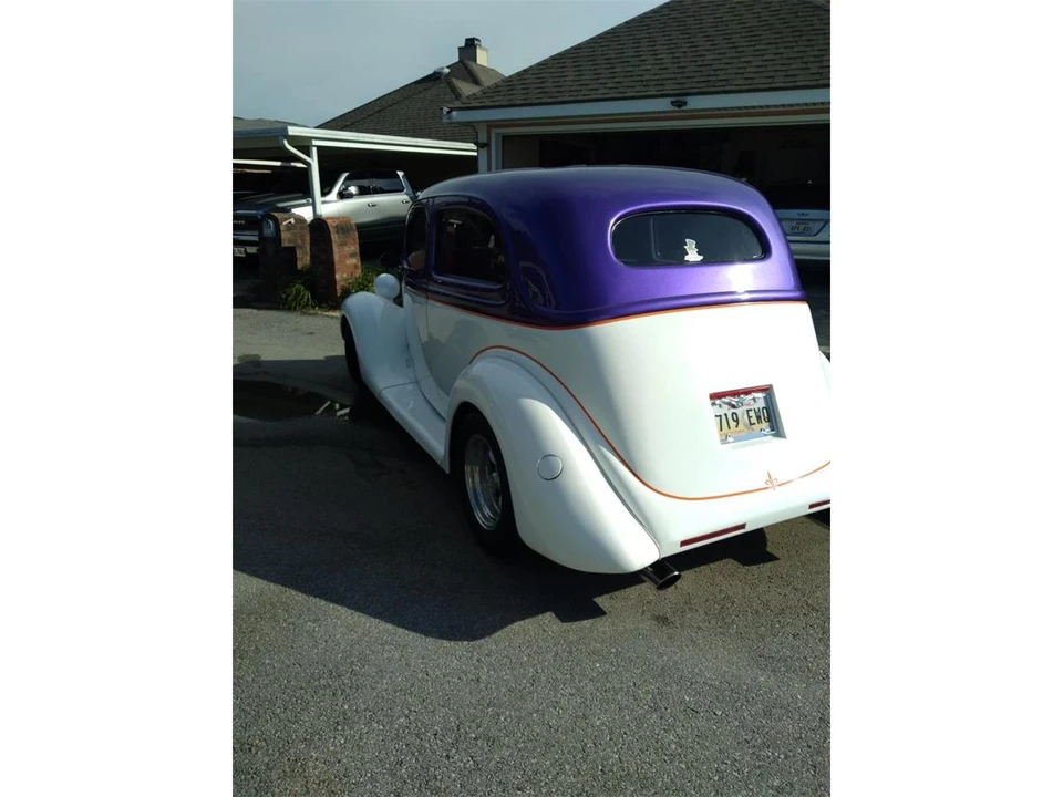 1935 Ford Model 48 & 68 - Image 15 of 23