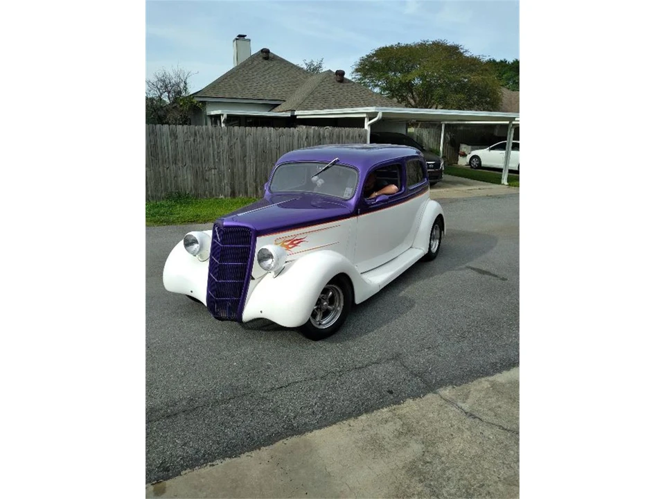 1935 Ford Model 48 & 68 - Image 3 of 23