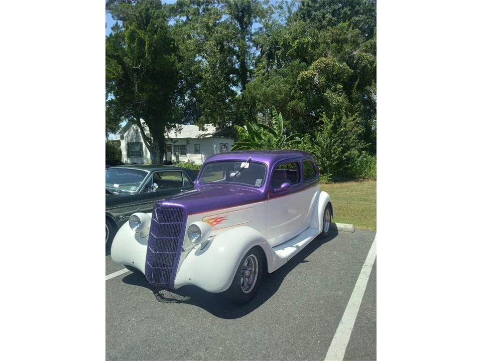 1935 Ford Model 48 & 68 - Image 4 of 23