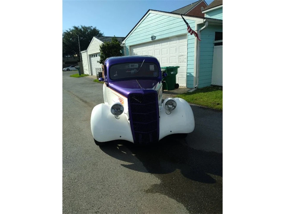 1935 Ford Model 48 & 68 - Image 6 of 23