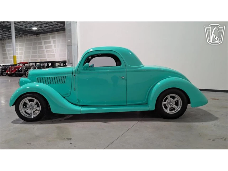 1935 Ford Model 48 & 68 - Image 6 of 31