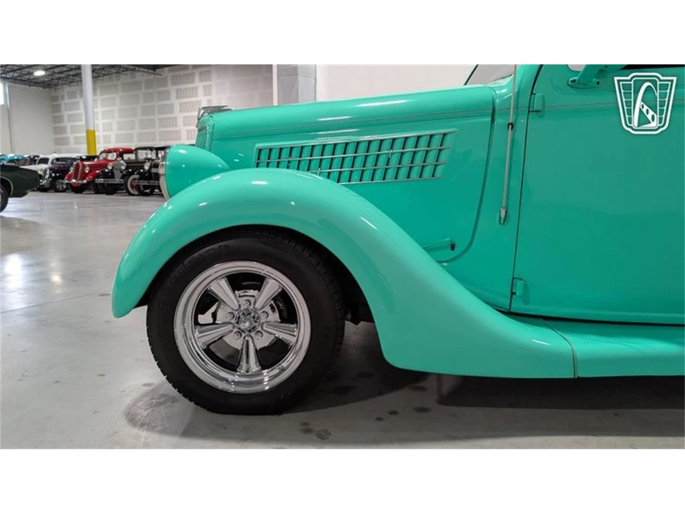 1935 Ford Model 48 & 68 - Image 27 of 31