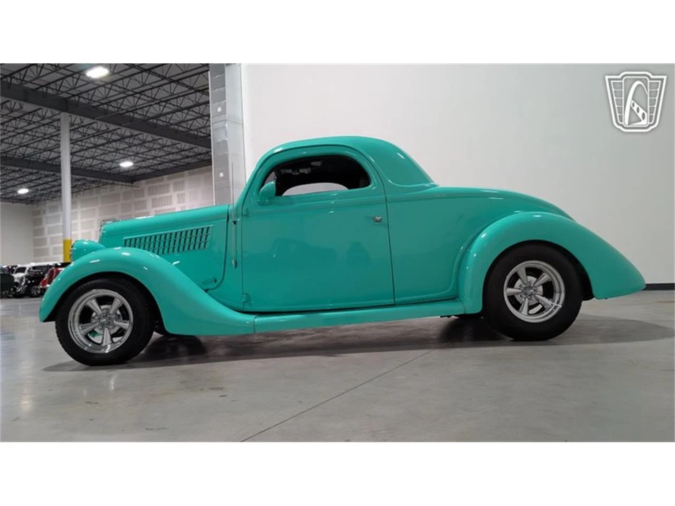 1935 Ford Model 48 & 68 - Image 7 of 31