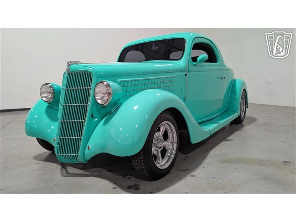 1935 Ford Model 48 & 68 - Image 3 of 31