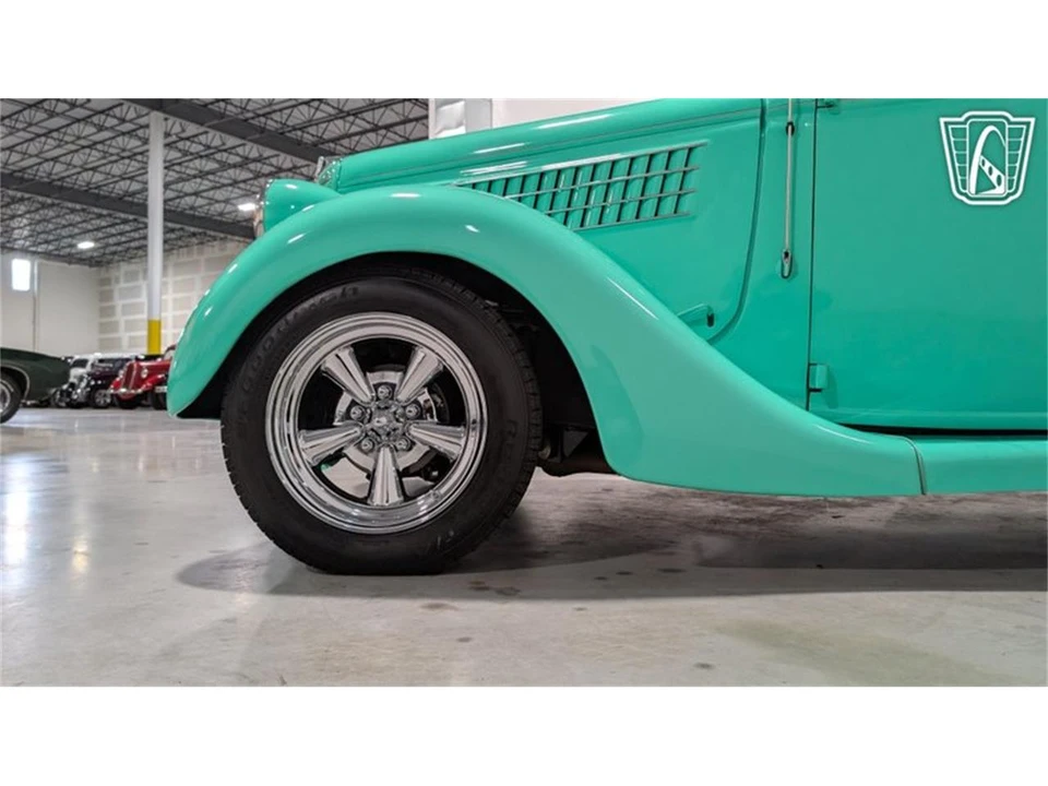 1935 Ford Model 48 & 68 - Image 28 of 31