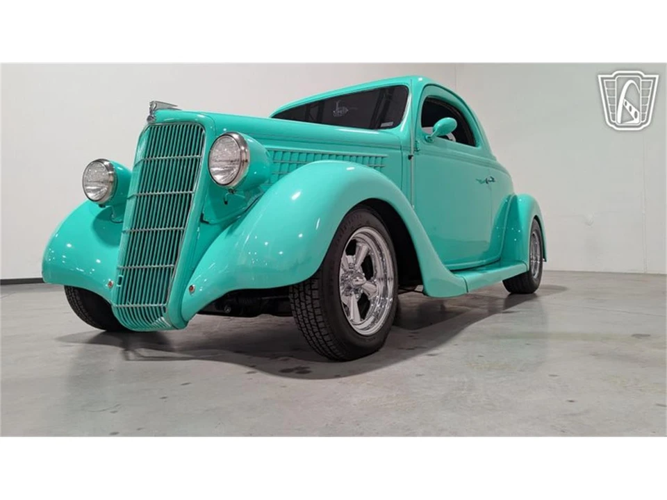 1935 Ford Model 48 & 68 - Image 4 of 31
