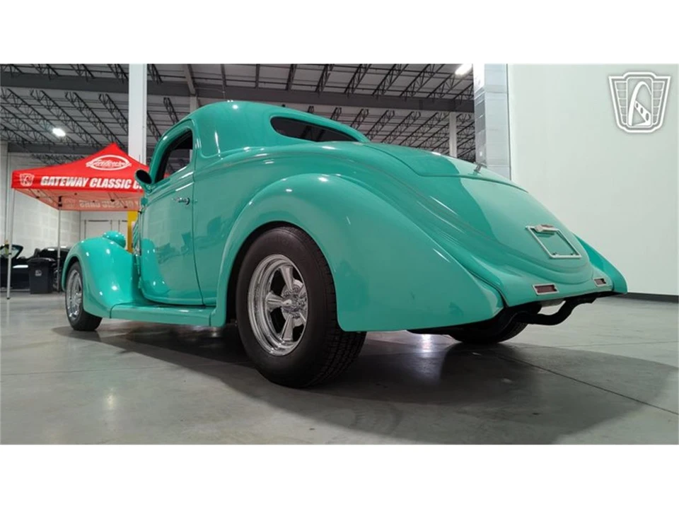 1935 Ford Model 48 & 68 - Image 10 of 31