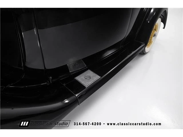 1935 Ford Model 48 & 68 - Image 17 of 21