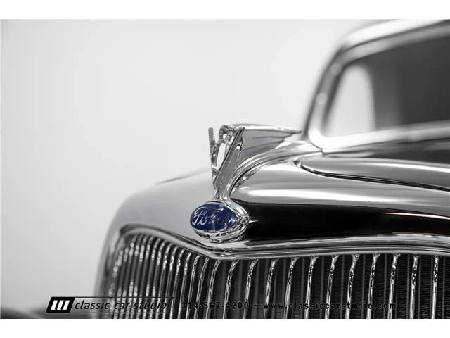 1935 Ford Model 48 & 68 - Image 10 of 21
