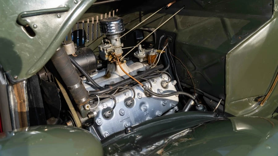 1935 Ford Model 48 & 68 - Image 18 of 19