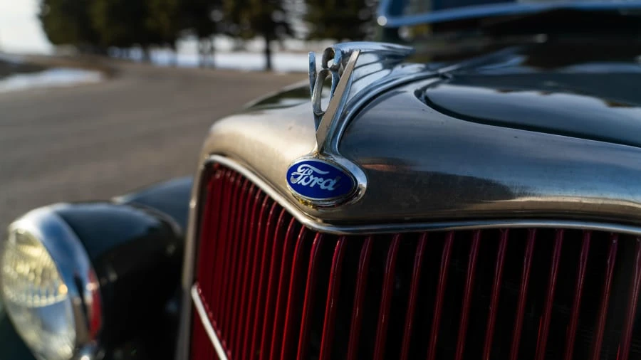 1935 Ford Model 48 & 68 - Image 5 of 19