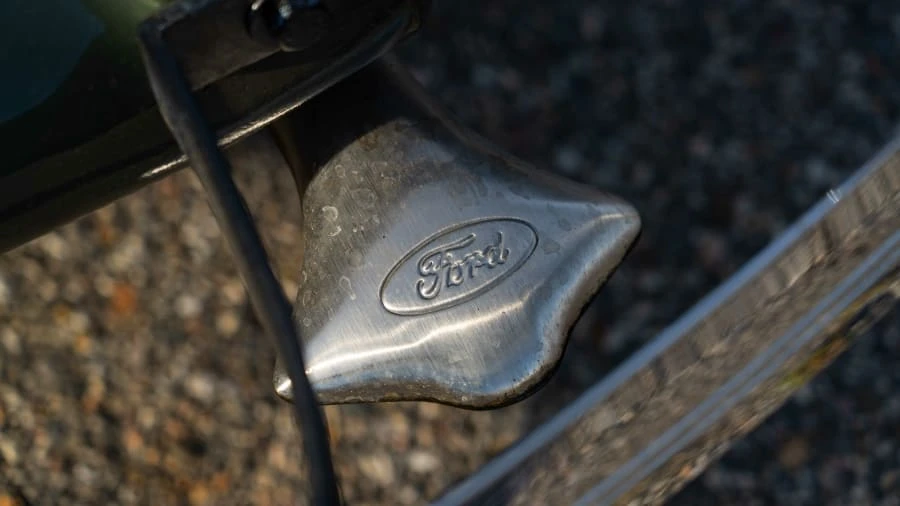 1935 Ford Model 48 & 68 - Image 9 of 19