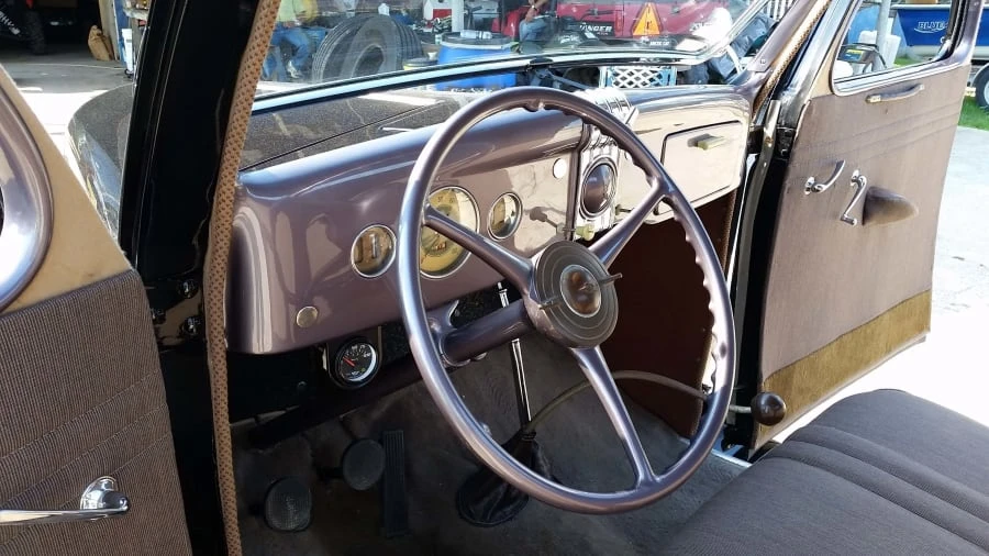 1935 Ford Model 48 & 68 - Image 4 of 12