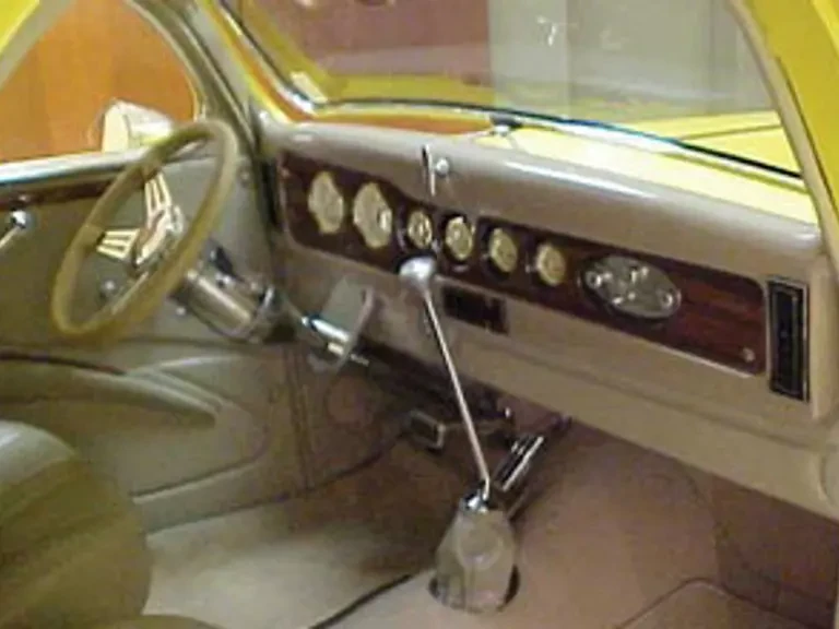 1935 Ford Model 48 & 68 - Image 7 of 13