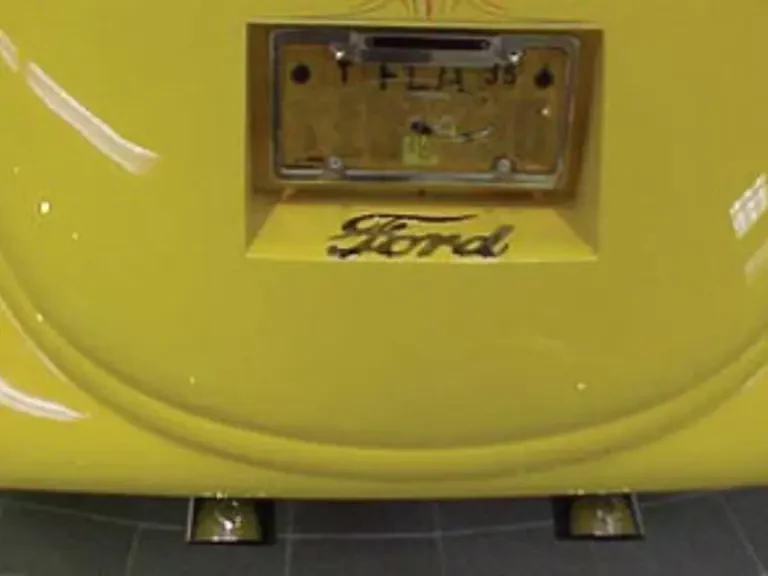 1935 Ford Model 48 & 68 - Image 12 of 13