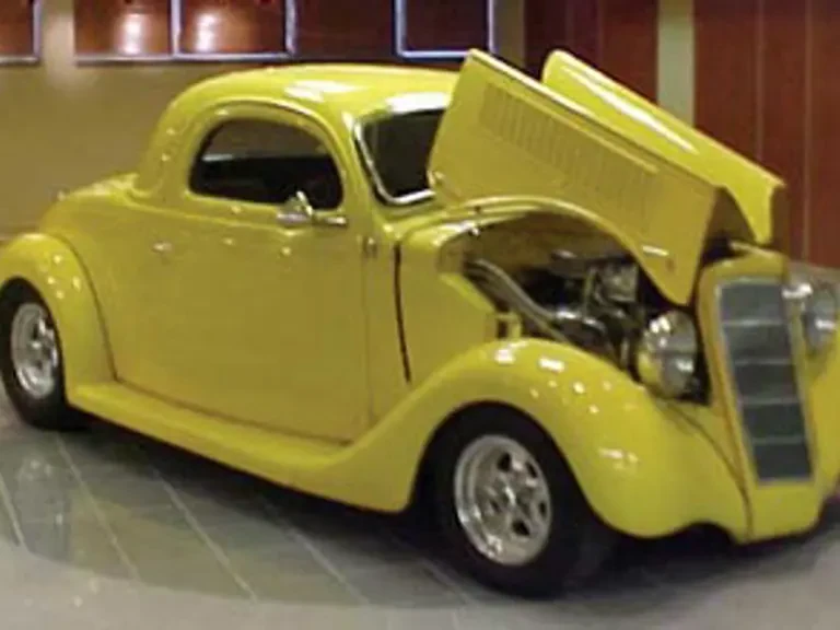 1935 Ford Model 48 & 68 - Image 5 of 13