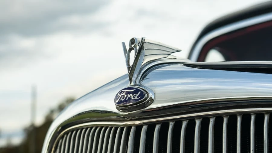 1935 Ford Model 48 & 68 - Image 10 of 12