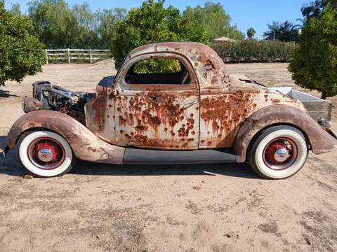 1935 Ford