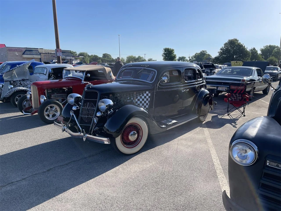1935 Ford Model 48 & 68 - Image 2 of 17