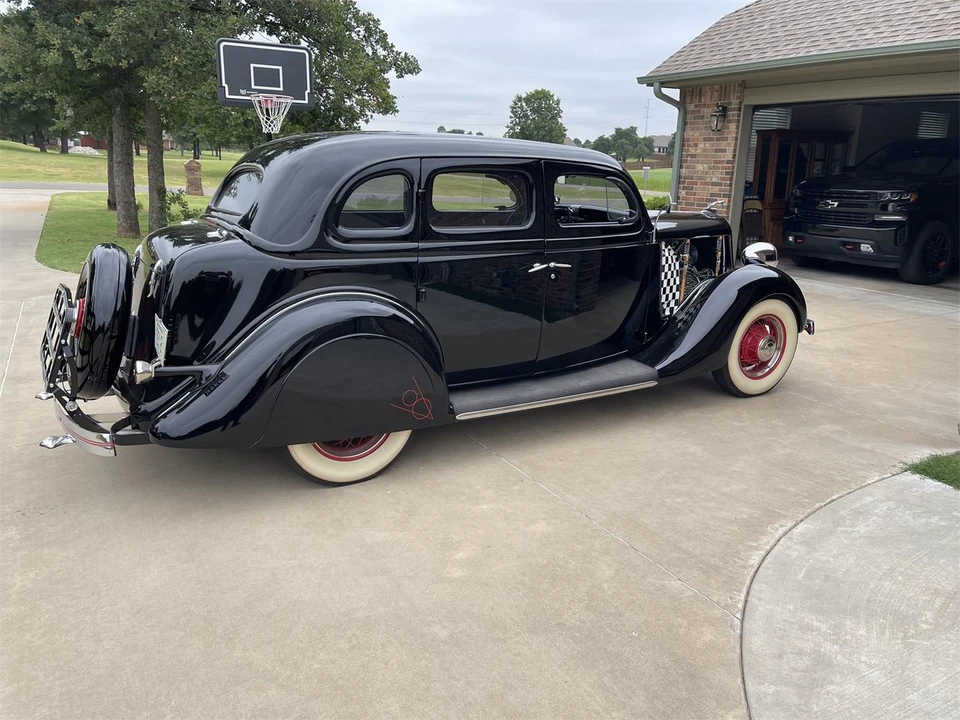1935 Ford Model 48 & 68 - Image 9 of 17