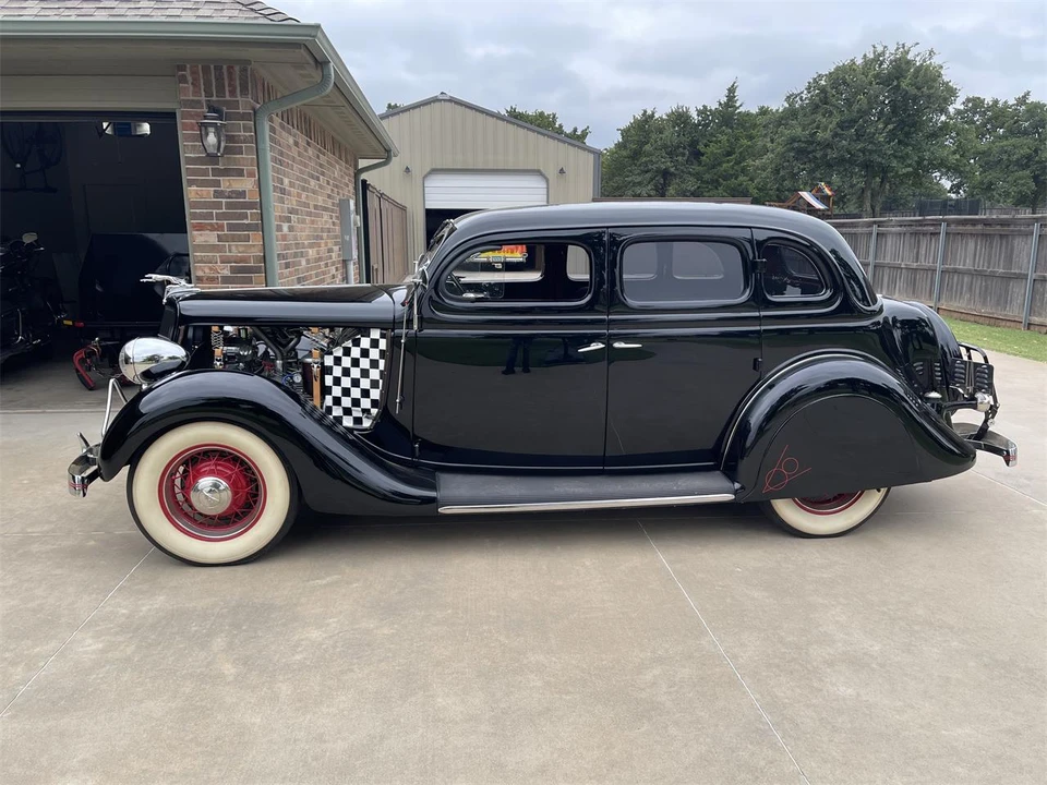 1935 Ford Model 48 & 68 - Image 11 of 17