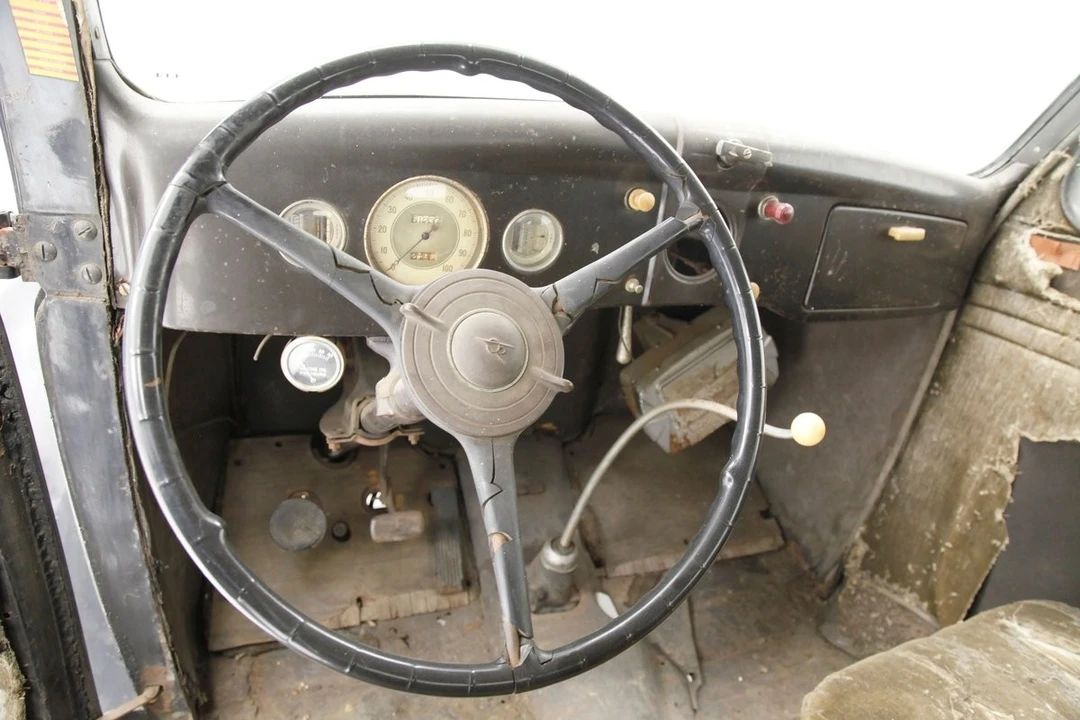 1935 Ford Model 48 & 68 - Image 31 of 31