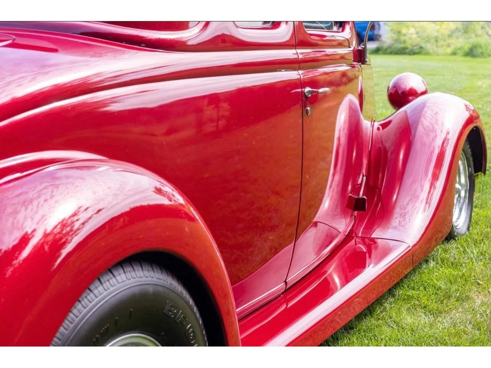 1935 Ford Model 48 & 68 - Image 6 of 31