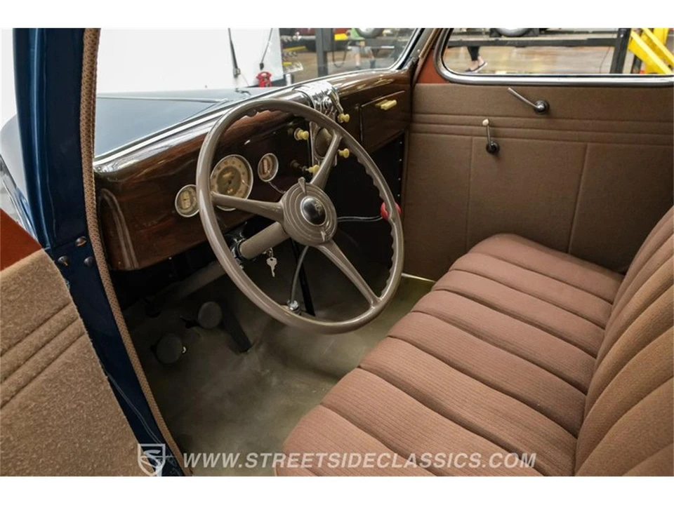 1935 Ford Model 48 & 68 - Image 4 of 31