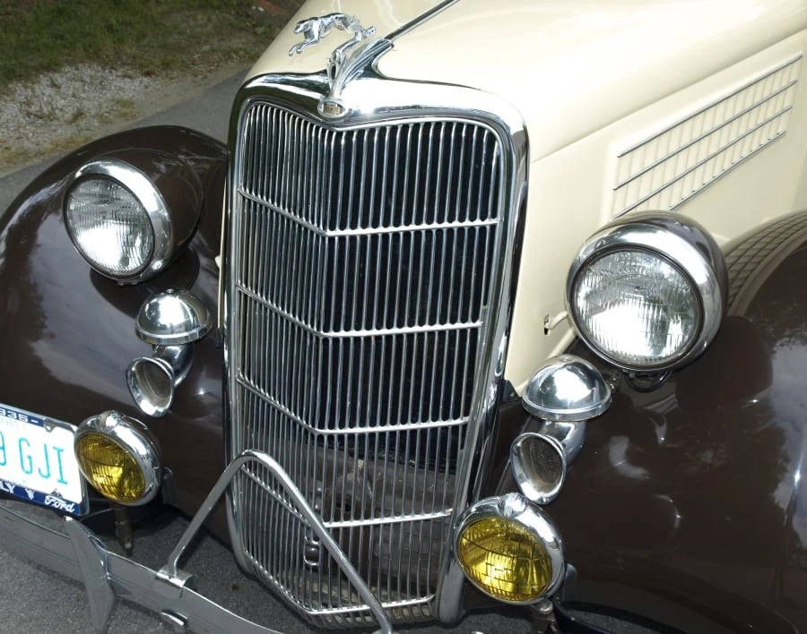 1935 Ford Model 48 & 68 - Image 5 of 5