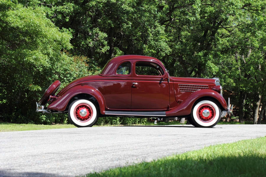 1935 Ford Model 48 & 68 - Image 2 of 11