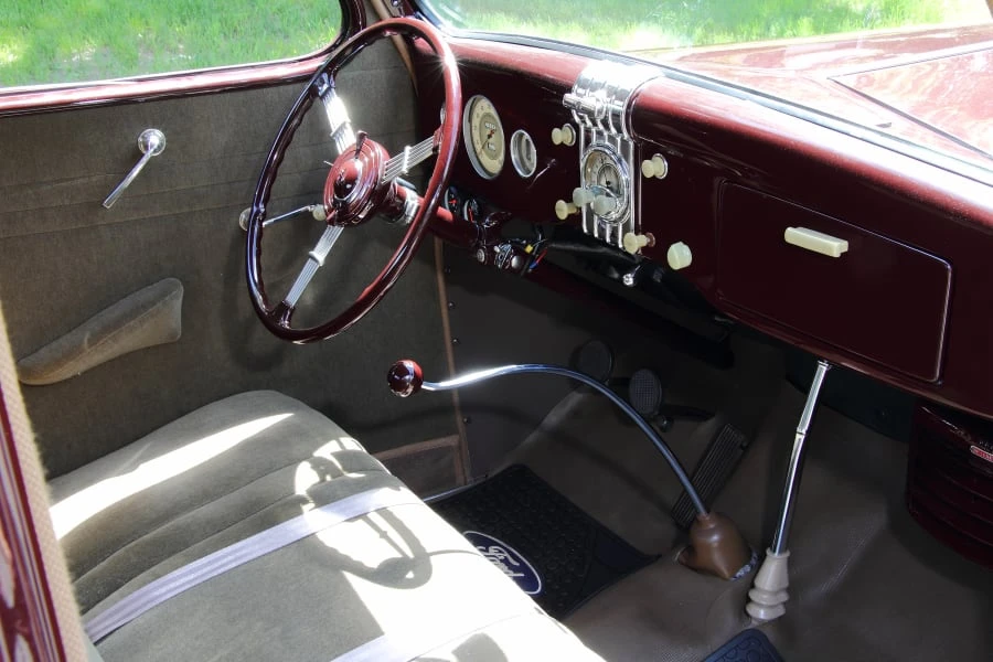 1935 Ford Model 48 & 68 - Image 5 of 11