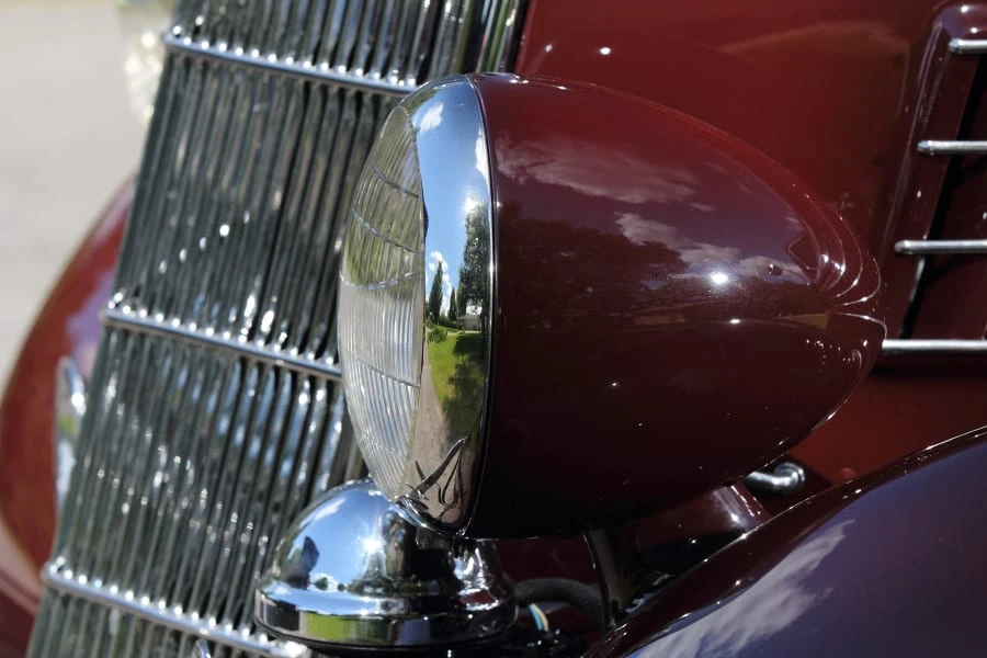 1935 Ford Model 48 & 68 - Image 10 of 11