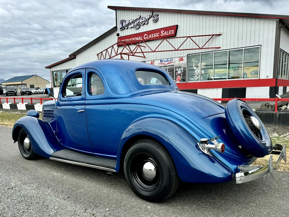 1935 Ford Model 48 & 68 - Image 6 of 31