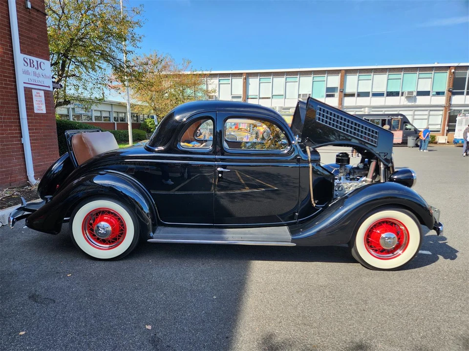1935 Ford Model 48 & 68 - Image 4 of 10