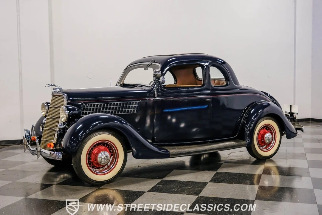 1935 Ford Model 48 & 68 - Image 6 of 12