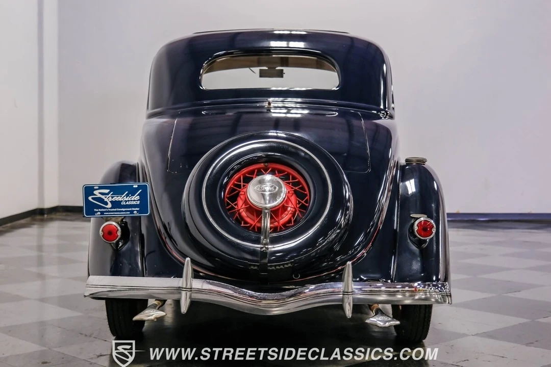 1935 Ford Model 48 & 68 - Image 11 of 12