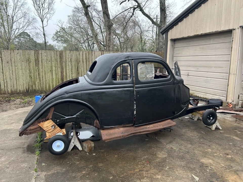 1935 Ford Model 48 & 68 - Image 3 of 12