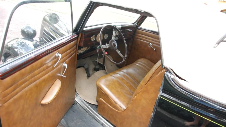 1935 Ford Model 48 & 68 - Image 4 of 11