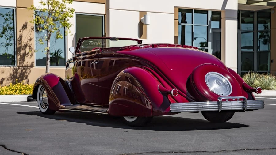 1935 Ford Model 48 & 68 - Image 3 of 16